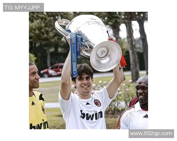 足球界颜值之争 谁才是足坛最具魅力的球星 颜值与实力并存的完美典范