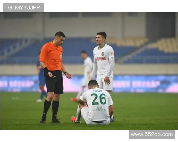 中国足球遭遇重创 这些被骂到极点的球星背后隐藏的真相与无奈